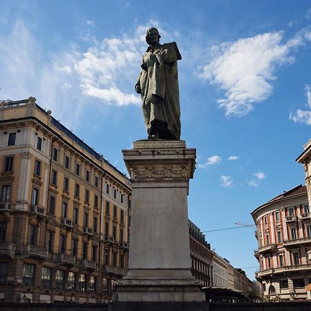 Suite Meravigli - Incredibile Posizione Duomo E Castello มิลาน ภายนอก รูปภาพ